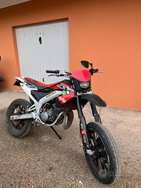 Aprilia SX 50 factory motard