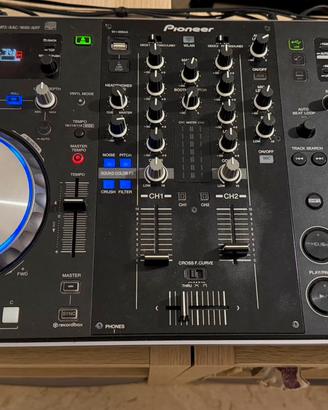 Pioneer XDJ-R1