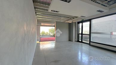 CAPANNONE A NOVI LIGURE