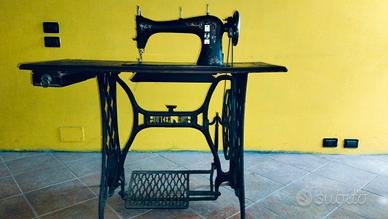 Macchina per cucire Junker 