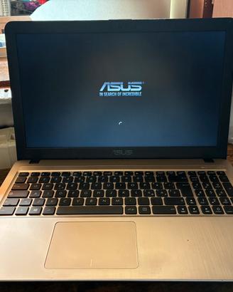 Notebook ASUS 15.6” Oro Champagne