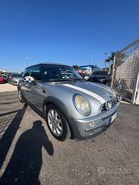 Mini 1.4 tdi One D de luxe