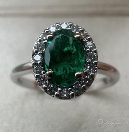 ANELLO ORO 18kt. DIAMANTI E SMERALDO COLOMBIANO