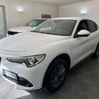 Alfa Romeo Stelvio 2.2 Turbodiesel 180 CV AT8 Q4 B