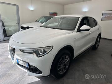 Alfa Romeo Stelvio 2.2 Turbodiesel 180 CV AT8 Q4 B