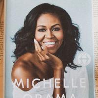 Libro Becoming di Michelle Obama