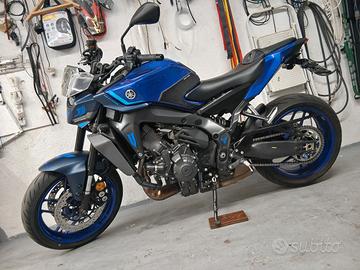 YAMAHA MT09 Y-AMT 2025