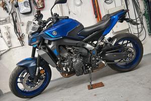 YAMAHA MT09 Y-AMT 2025