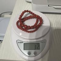 Collane corallo e oro