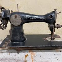 Macchina da cucire singer vintage