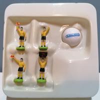 Subbuteo set nuovo arbitri, guardalinee e pallone