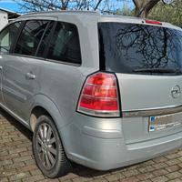 Opel Zafira 1.6 metano 7 posti