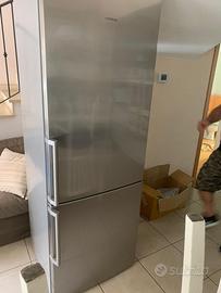 Frigo Siemens KG49EAI40