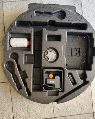 Kit riparazione gomme auto 