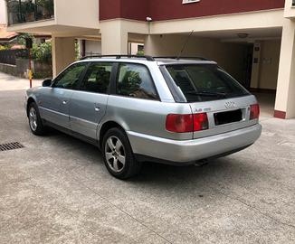 Audi a6 quattro tettuccio interni pelle benzina