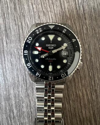 SEIKO GMT PARI AL NUOVO