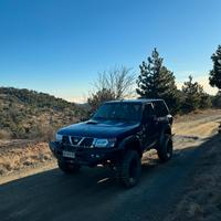 Nissan patrol GR Y61