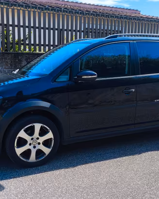 VW Cross Touran 1.6 TDI DSG gancio traino