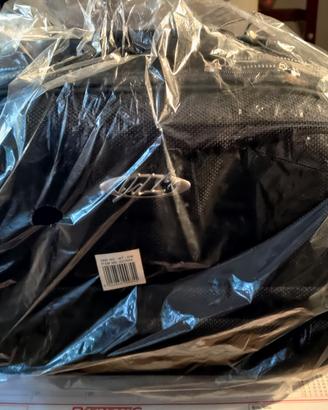 Valigia 45x33x21 NUOVA E CONFEZIONATA SALDI 3x2 