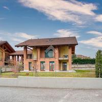 4 LOCALI A VILLARBASSE