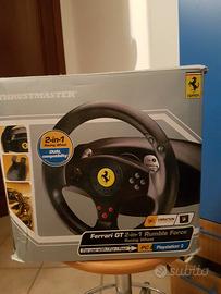 Volante e pedali Ferrari per PC e PS2