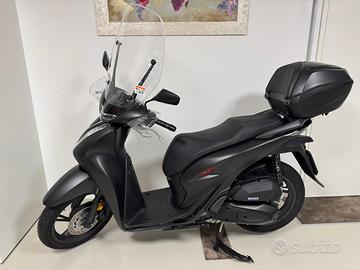 Honda SH125i Sport 2023 – 645 km, pari al nuovo