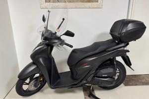 Honda SH125i Sport 2023 – 645 km, pari al nuovo