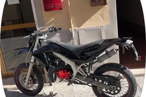 Aprilia sx 50 2010
