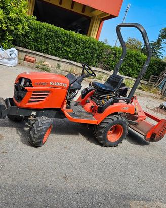 Trattore Kubota BX2350