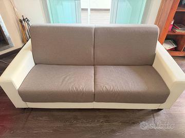 Divano letto matrimoniale