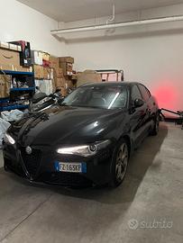 Alfa Romeo Giulia 2.2 BTech