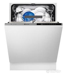 Lavastoviglie Electrolux