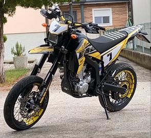 WR 250 SuperMotard