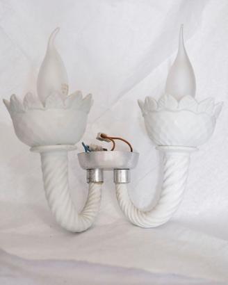 2 APPLIQUES IN VETRO BIANCO ROTTURE SEC. XX