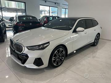 BMW 520 d 48V sDrive Touring Msport Garanzia BMW