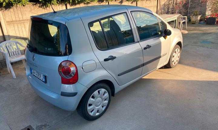 Renault modus 1200 benzina