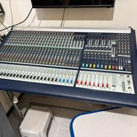 Mixer PROFESSIONALE Soundcraft MH 2 40ch