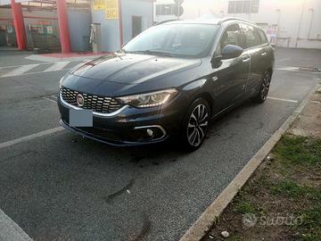 Fiat Tipo 1.6 multijet Lounge 97.500km 