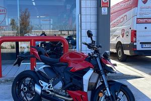 Ducati Streetfighter V2 3.500 km in garanzia