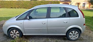 Oper Meriva 2005 290.000 km