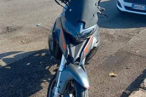 Benelli Trk 251