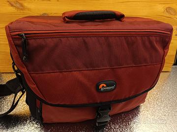Borsa fotografica Lowepro nova  200 AW come nuova