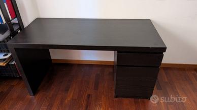 🖤 Scrivania IKEA MALM nera 140×65 cm  €50