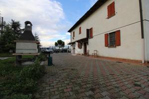 CASA SEMINDIPENDENTE A SAN GIOVANNI IN PERSICETO