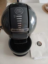 Macchina caffè Nescafe'