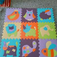 tappeto per bambini con puzzle