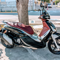 Piaggio Beverly Sport Touring 350 ABS