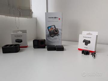 Insta360 Ace Pro KIT - Action cam impermeabile