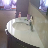 Mobile lavello bagno sospeso