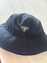 Cappello Prada